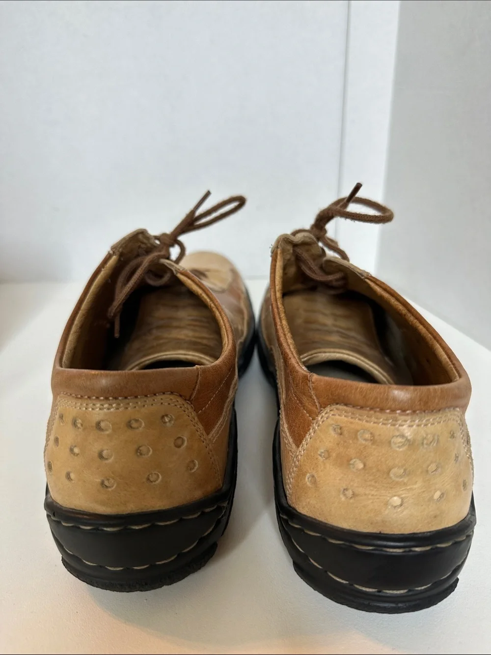 Josef Seibel Men’s Two-Tone Tan and Brown Lace-Up Oxfords